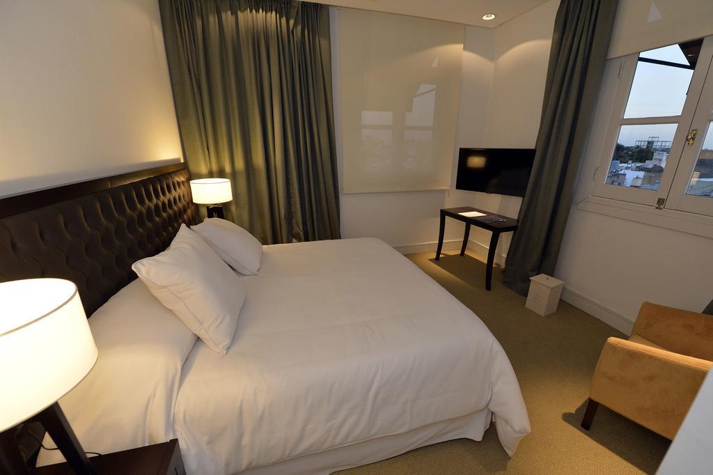 Real Hotel Lujan Экстерьер фото