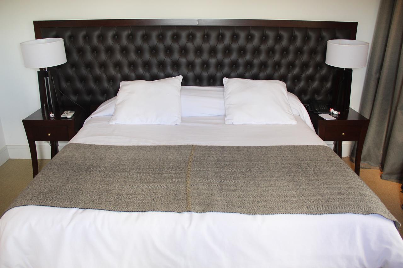 Real Hotel Lujan Экстерьер фото