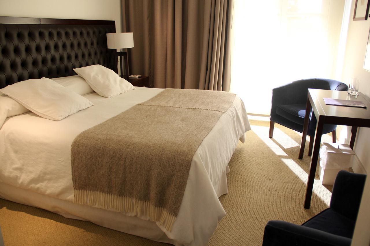 Real Hotel Lujan Экстерьер фото